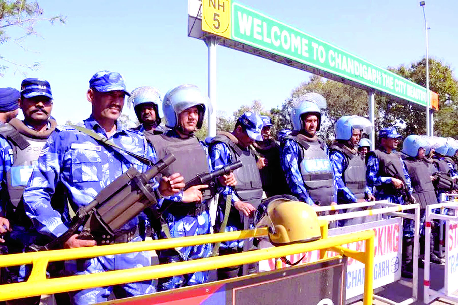 Farmers' protest: Police seal Chandigarh borders